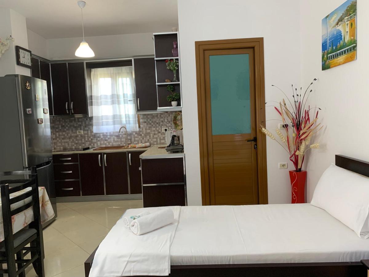 Guesthouse Jasmine Ksamil Exterior photo