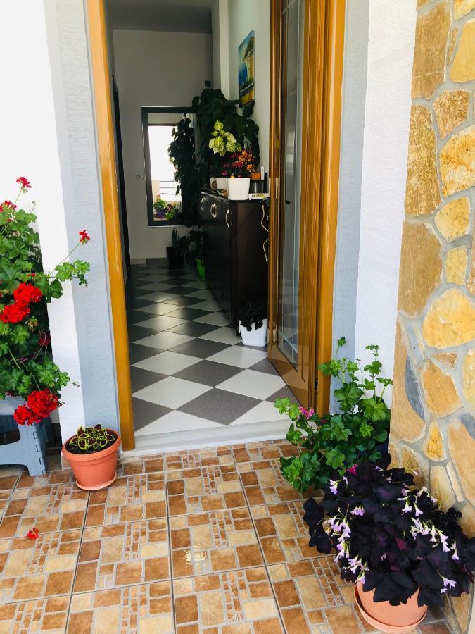 Guesthouse Jasmine Ksamil Exterior photo